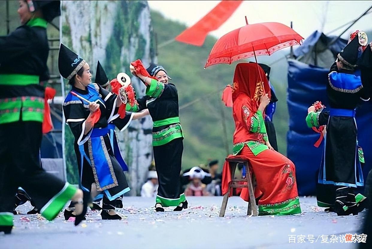 【爱历史】这个民族属于我国，但没有被纳入56民族，近70万人，身份证很特殊