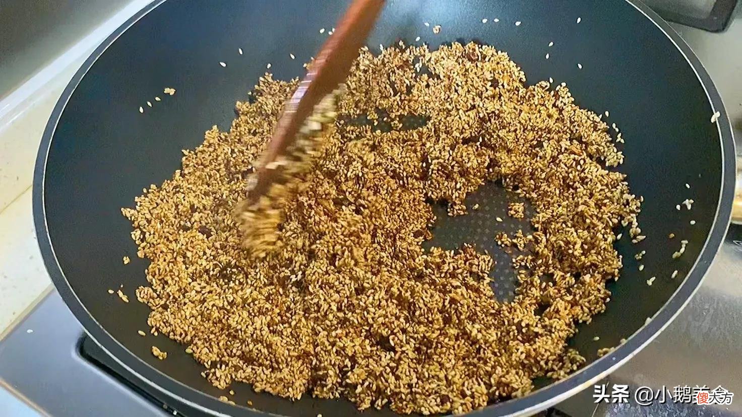 多吃芝麻好处多 多吃芝麻有啥好处