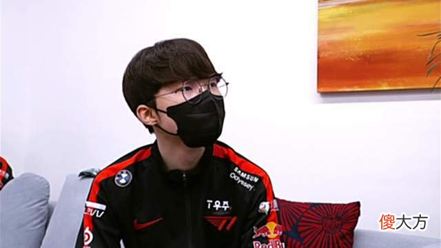 【游戏迷】MSI小组赛RNG两连胜，但却暴露一项隐患！T1有望全胜晋级？