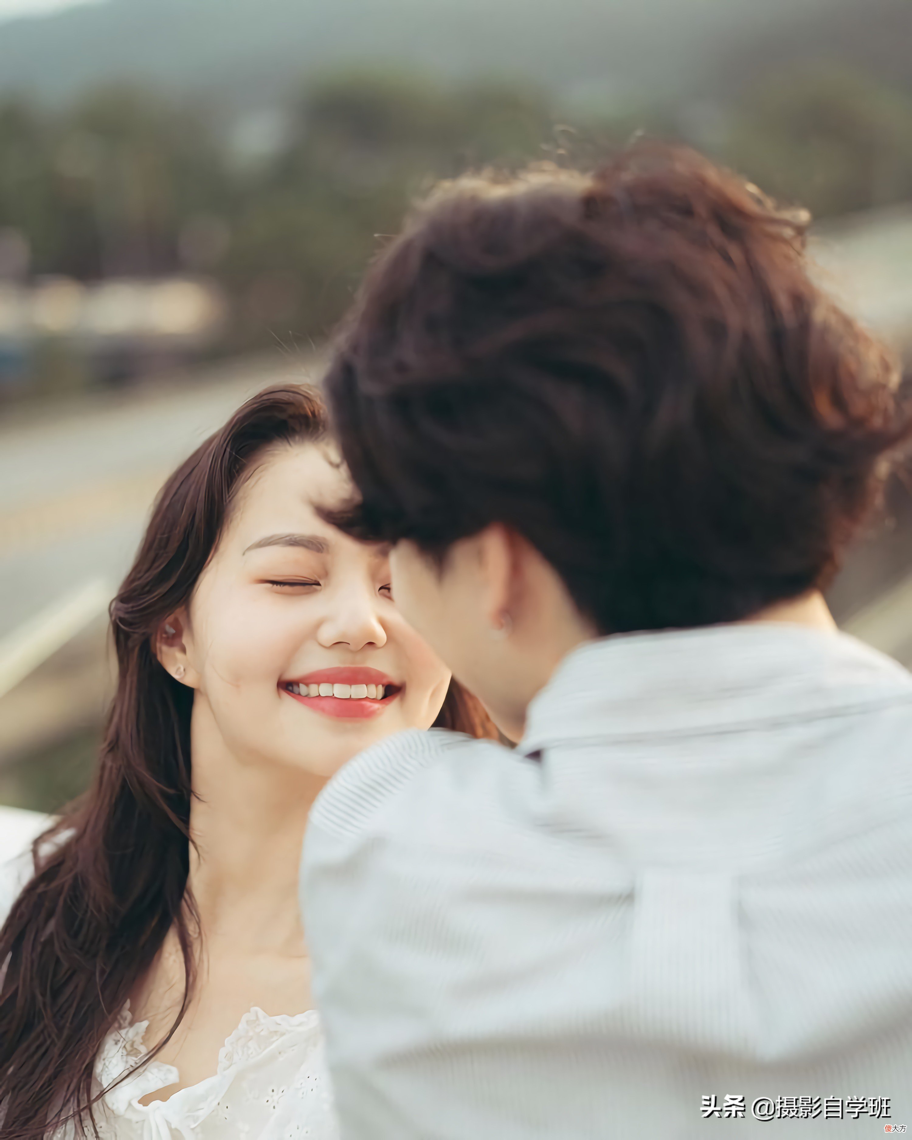 夫妻情侣拍照咋摆姿势 情侣拍照摆什么姿势