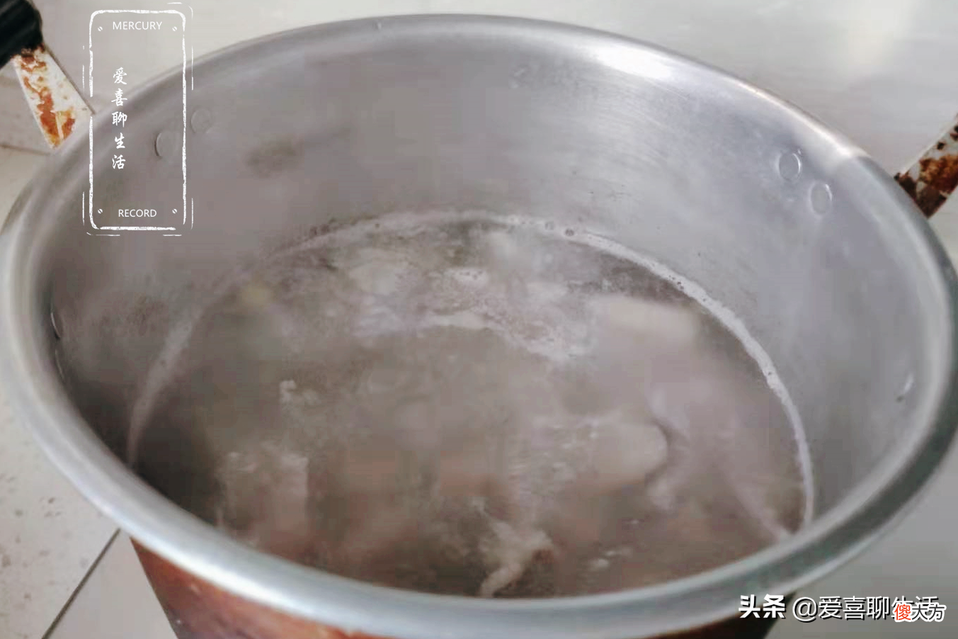 鸡肉搭配这几种食材一起炖 鸡肉搭配什么炖