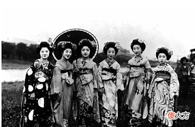 【历史故事】二战日本女兵的真实模样是啥？不要再被“抗日神剧”给骗了