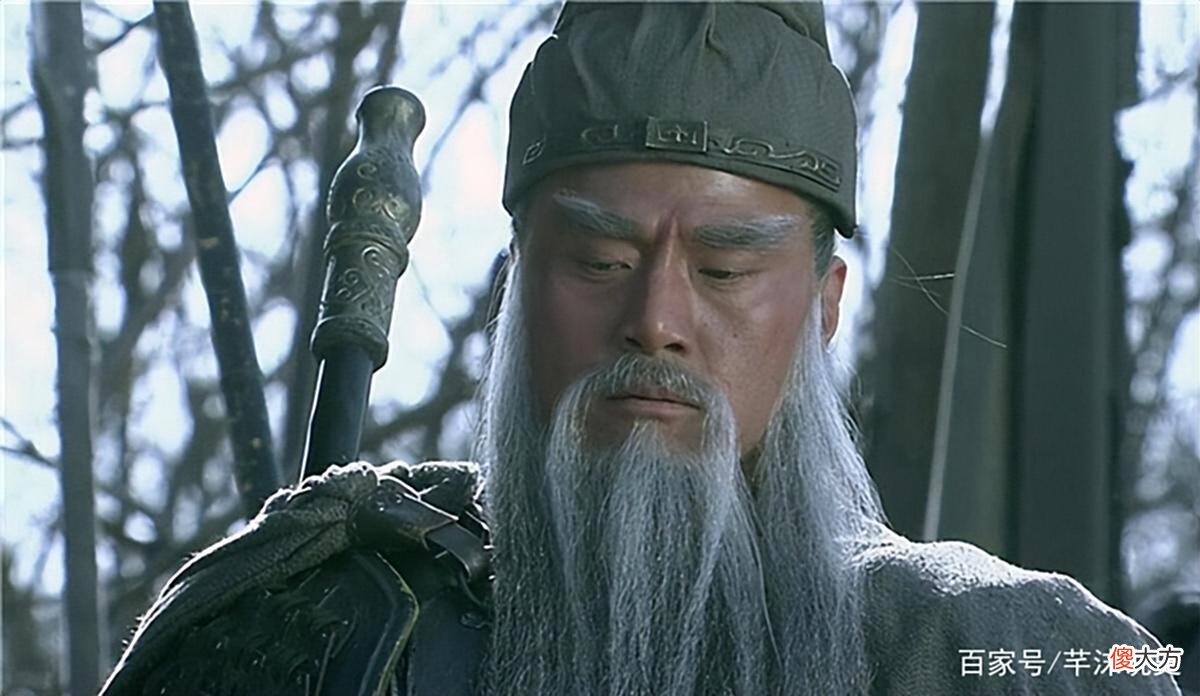 【爱历史】关羽对战各路豪杰时都叫匹夫，却对5个人毕恭毕敬，他们都是谁