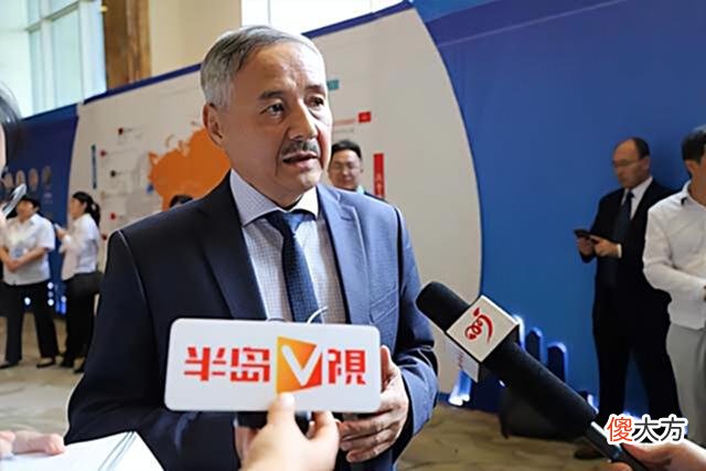 【爱历史】刘少奇外国孙子阿廖沙：放弃军官待遇回国定居，并在广州开了公司
