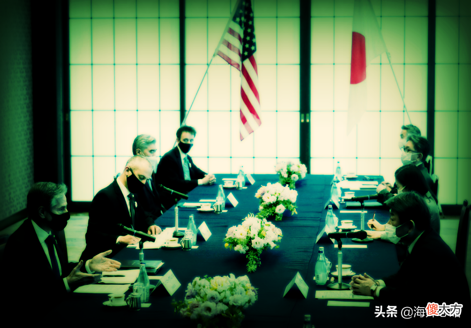 会咬人的狗不叫 会咬人的狗不叫是什么意思