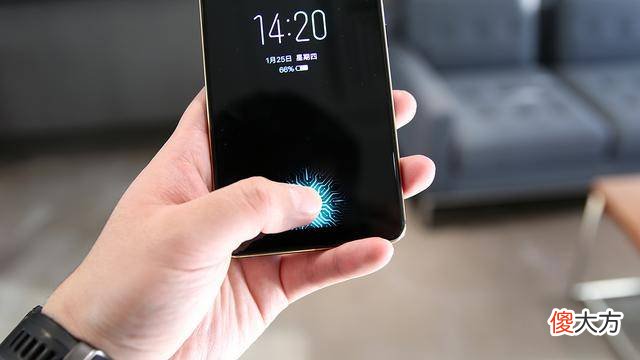 为什么选择荣耀9X重新回到主力机的位置，而退下了iphone XR