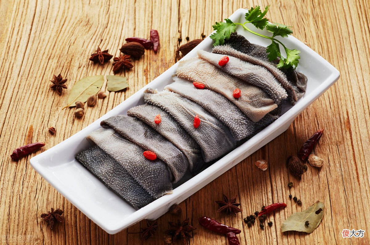 火锅食材哪个是你最爱 你爱吃什么口味的火锅呢