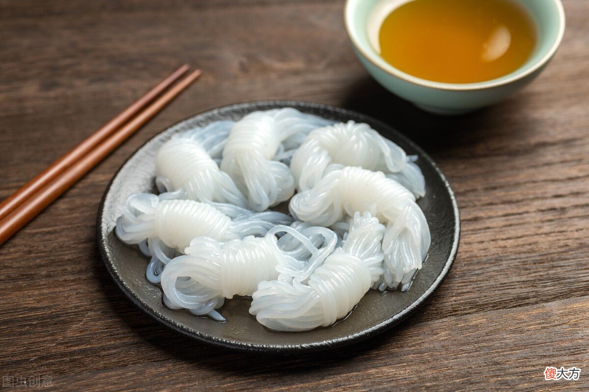 火锅食材哪个是你最爱 你爱吃什么口味的火锅呢