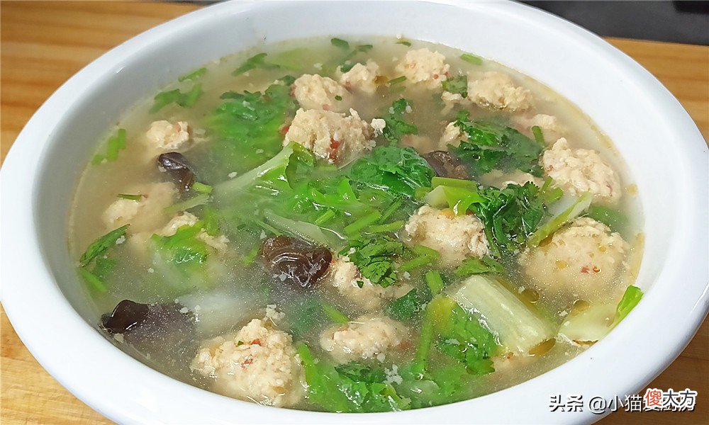这是我家孩子爱吃的山药肉丸汤 宝宝吃的山药肉丸子的做法