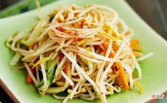 难怪你炒的绿豆芽 炒绿豆芽?