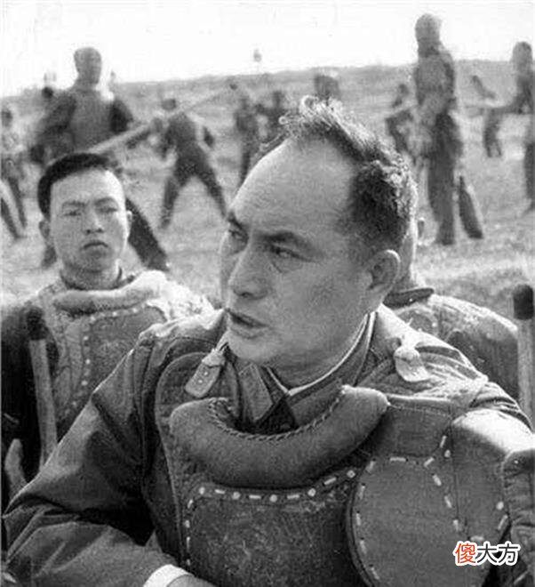 【爱历史】对越反击战结束后，撤退的途中发生了什么，竟令张万年不禁流泪？