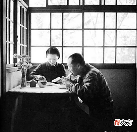 【爱历史】张学良和赵四小姐珍贵老照片，斯人已逝，爱情不变！