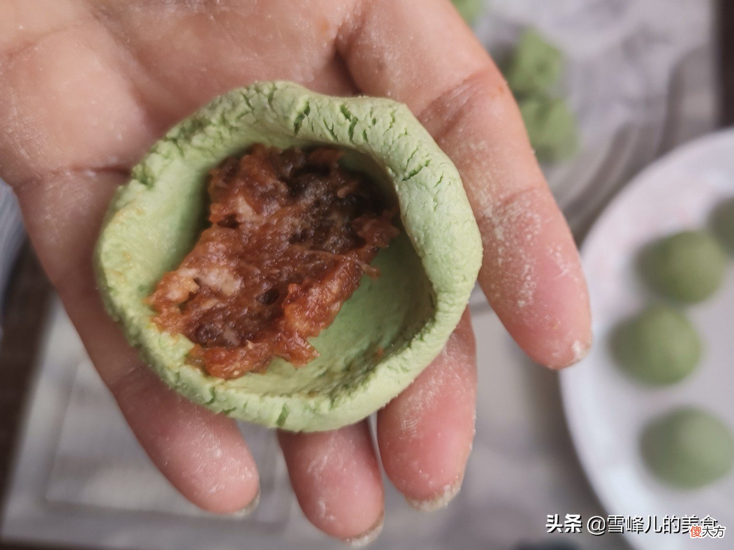 包汤圆热水和面还是冷水和面 做汤圆用冷水和面还是用热水和面