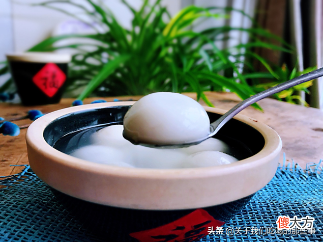 煮汤圆用冷水还是开水 煮汤圆用冷水还是热水?