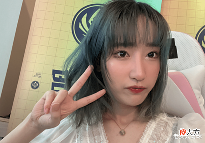 【游戏世界】“瞳夕和鼓鼓后继有人”!MSI硬核女解说火了,韩服段位曝光后,佩服