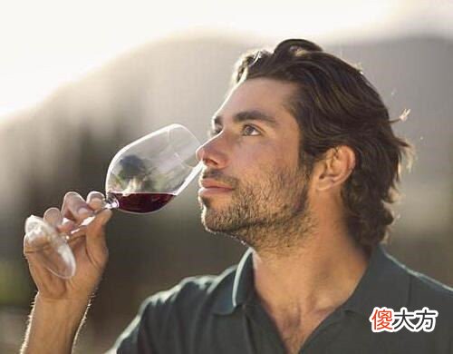 葡萄酒又酸又涩有什么好喝的 葡萄酒咋样酿造