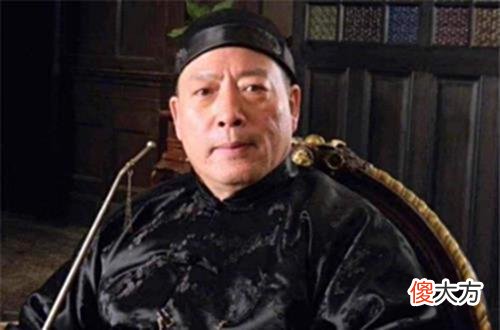 【爱历史】黄金荣当众羞辱杜月笙，杜月笙说了一句话，尽显为人处世之道
