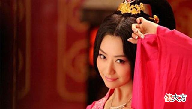 【历史故事】14岁侍女幸得乾隆宠幸一次，换来的却是78年空房寂寞