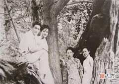 【爱历史】赵四小姐去世后，年近百岁的张学良坐了两小时，只说了3个字，令人感动