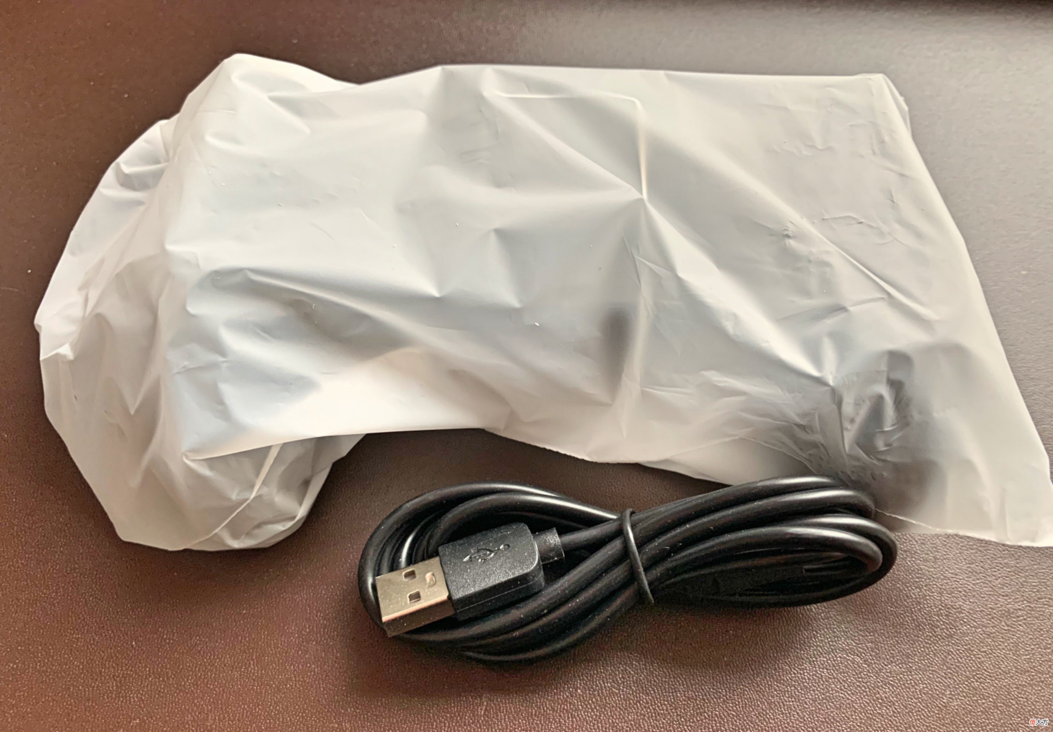 手柄式手机散热器初体验 带着手柄手机如何散热