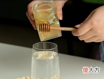 泡蜂蜜水的最佳温度 泡蜂蜜水的温度多少适宜?