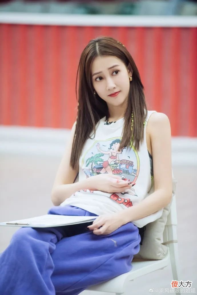 连做了3副姐姐同款美甲 三姐妹美甲