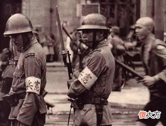 【历史故事】“漂亮寡妇”独自到炮楼求助，日军少尉疑是新四军，为何放人？