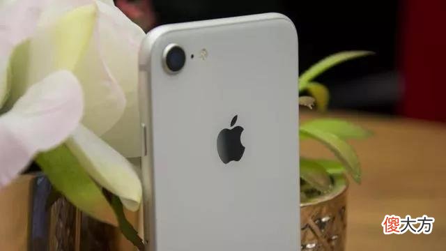 哪类人喜欢买美国苹果手机 美国人买iphone