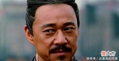 【历史故事】此人出了个馊主意，被执行军法斩首示众，却令曹操背上黑锅！