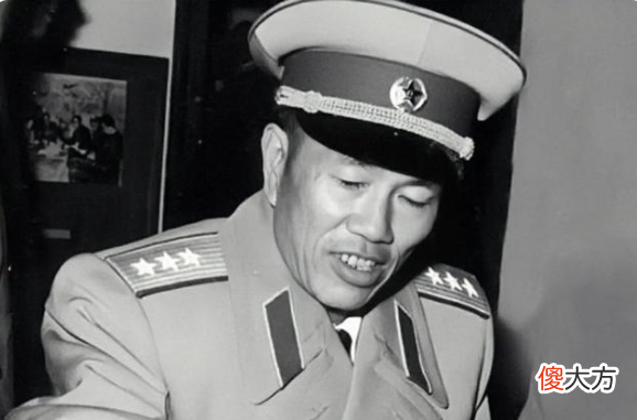 【爱历史】1950年，林帅为何不顾兵家大忌，临阵换帅要让邓华带兵？