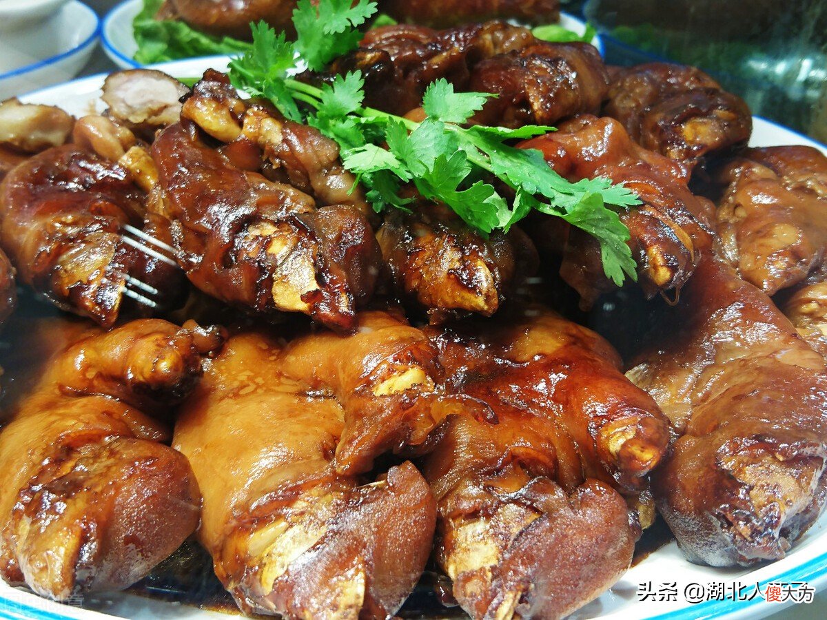 年夜饭必备的8道卤菜 年夜饭必备的一道菜