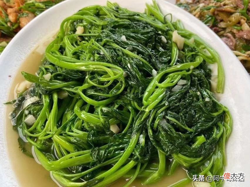 南宁藏在旮沓角落里的小炒大排档，人均50元，味道完爆星级饭店