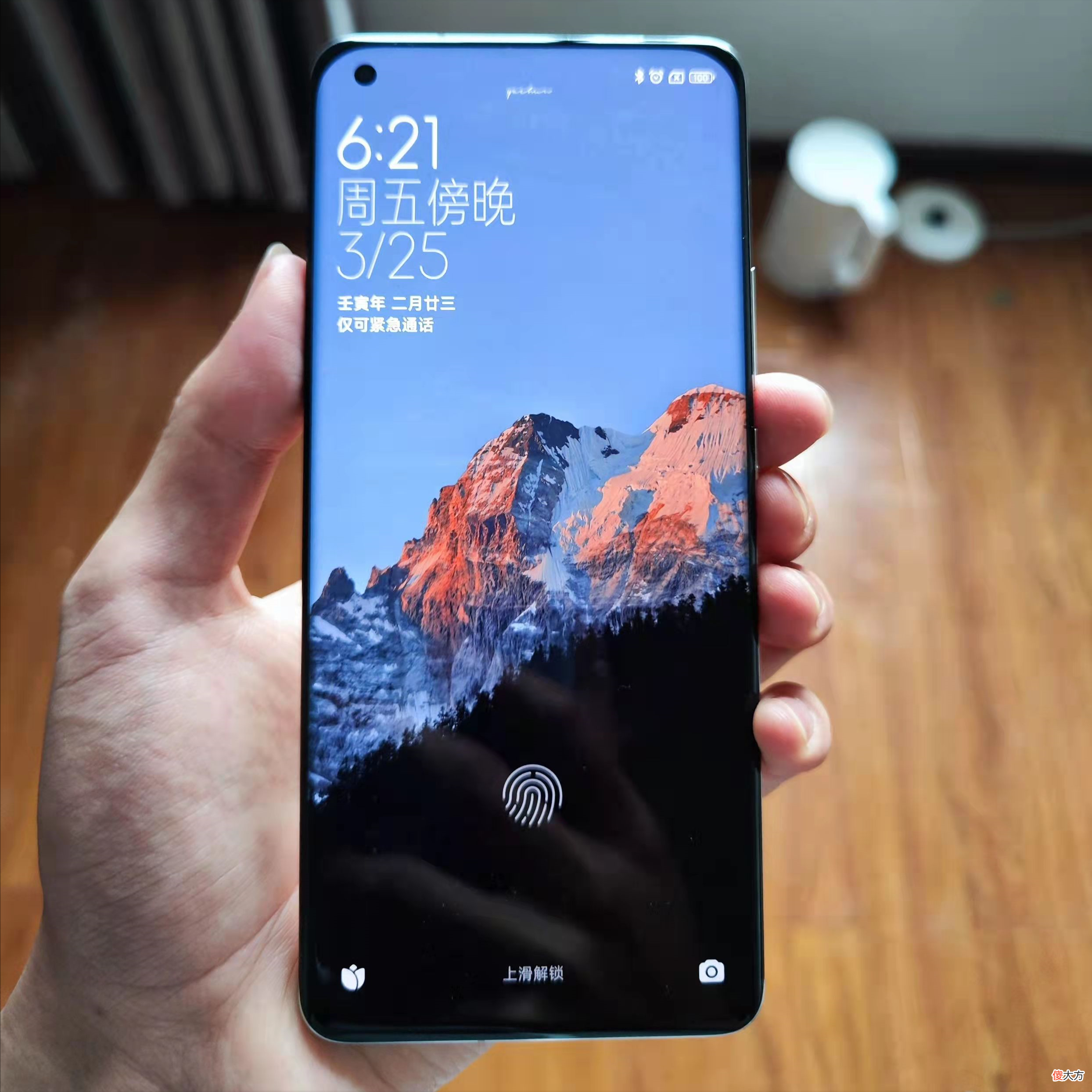 雷军这次良心了，顶级拍照旗舰特惠至3000档，还买啥iPhone 13？