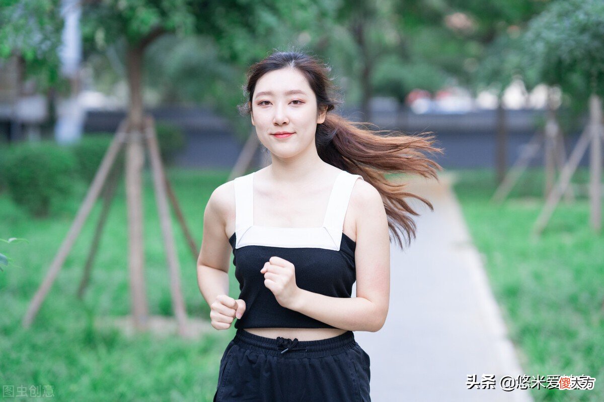 为什么坚持跑步还有腹部脂肪 为什么跑步内脏脂肪增加了