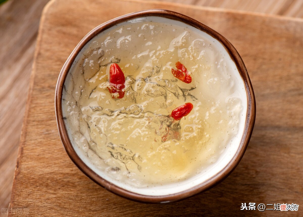 分享炖燕窝的方法 如何炖煮燕窝