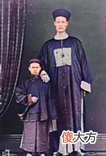 【历史故事】清朝巨人詹世钗：据传身高3米，娶英国妻子生3子，后人现状如何？