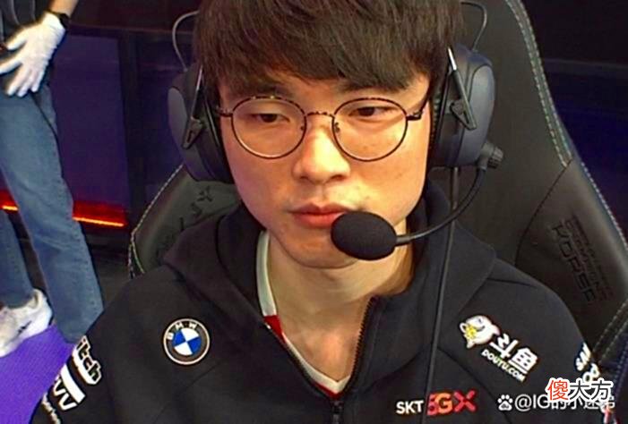 【游戏世界】“T1特权队”，MSI“35延迟”是RNG特权，那RNG重赛，就是T1特权