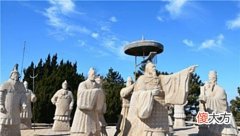 【历史故事】秦始皇在山东射杀的蛟鱼，真是传说中的美人鱼？乾隆墓中找到答案！