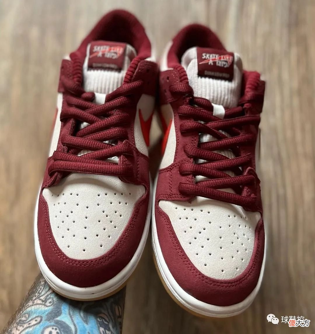 【时尚一点】海王耐克 Dunk 发售定档＆又一双值得期待的 SB Dunk 联名首曝光！