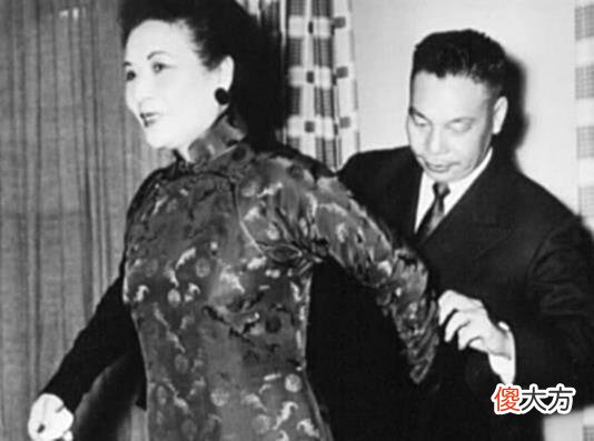 【爱历史】蒋介石追悼的会上，蒋经国说了一句话，宋美龄听后立刻去了美国