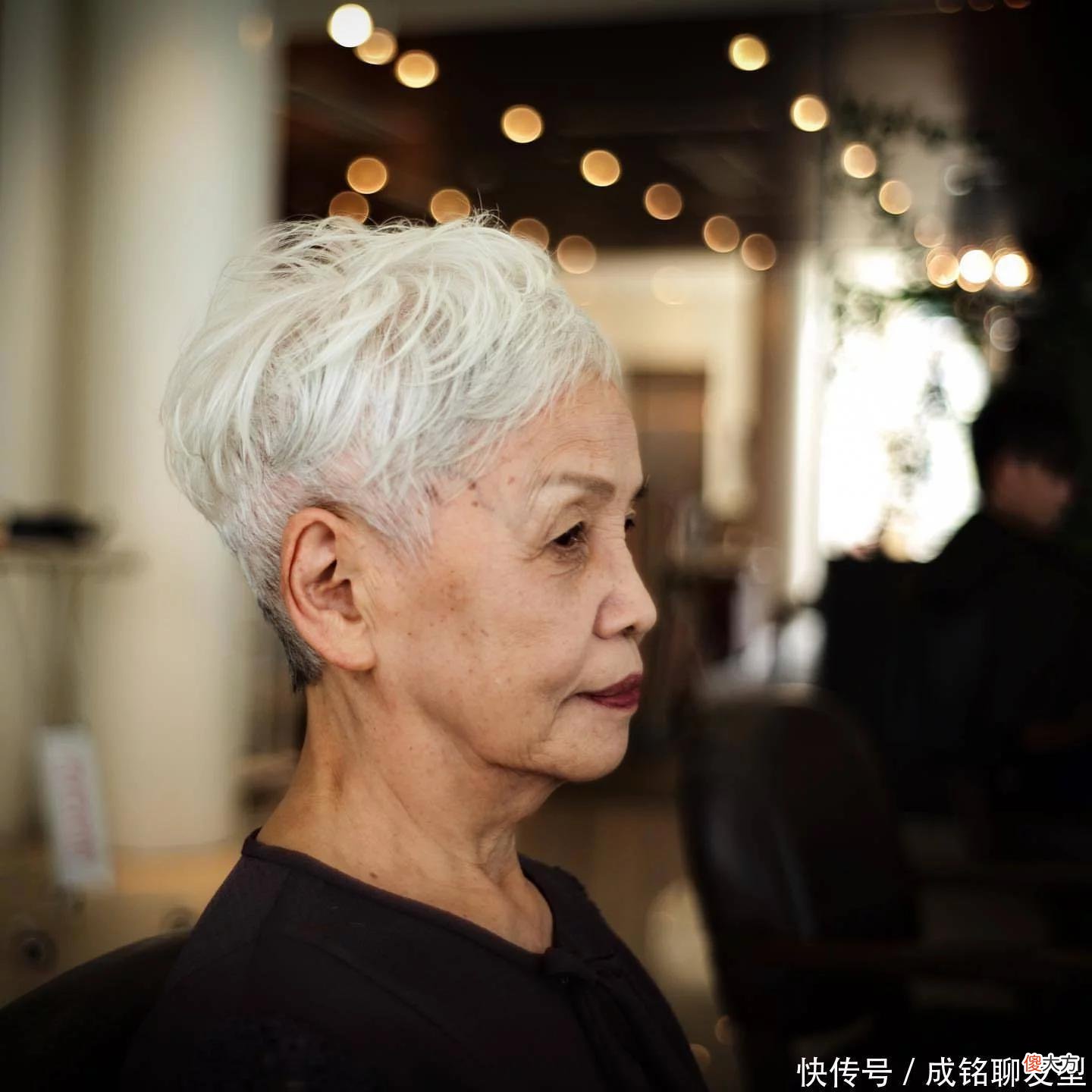 【就爱时尚】中老年女人剪什么发型显年轻？9款不用烫的发型，时尚大气又减龄
