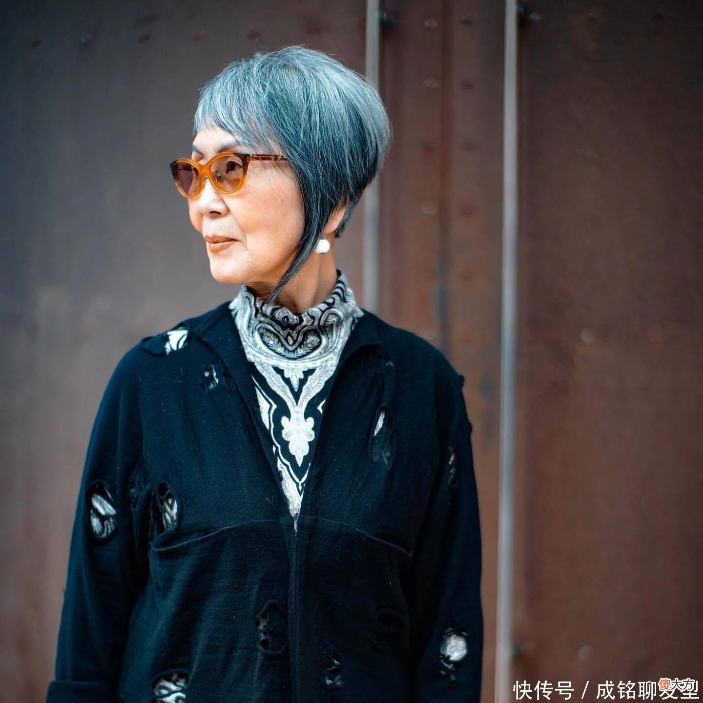 【就爱时尚】中老年女人剪什么发型显年轻？9款不用烫的发型，时尚大气又减龄