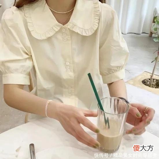 【时尚一点】别再穿一身黑啦，今夏流行“初恋色”，美呆！！