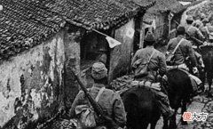 【爱历史】1943年，日军扫荡时发现一桌饺子，刚吃两个就落荒而逃，咋回事？