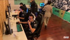 【游戏世界】线上参赛也很难！RNG教练回应重赛：即使再多不公也不会被击败