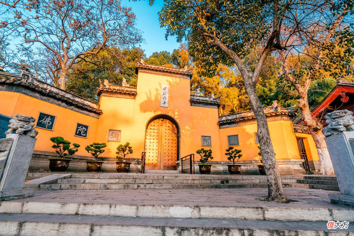 【爱历史】太平天国在桂平24：具有神经症人格的洪秀全，为什么能起义成功？他为什么能写出改良版的《劝世良言》？一