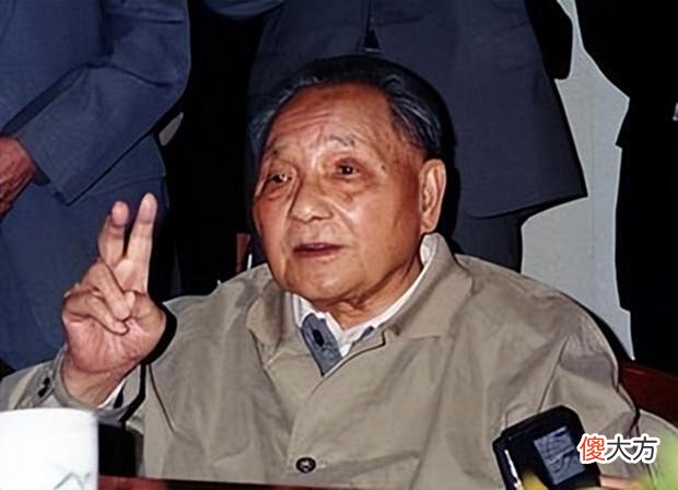 【爱历史】1978年，为阻止第二个越南出现，邓公果断叫停对阿尔巴尼亚的援助