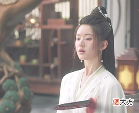 【历史故事】且试天下：白风夕推举琅华小师妹当掌门，师父一脸嫌弃，道出真相