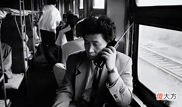 【历史故事】92年476次列车特大枪击案，乘警以一敌四击毙歹徒两人，击伤一人