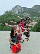 【时尚一点】50岁左右的女人会不会穿衣，从这几点就能分辨出来，讲真差别太大